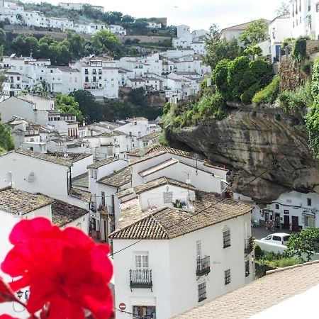 דירות Setenil De Las Bodegas El Balcon De La Roca מראה חיצוני תמונה